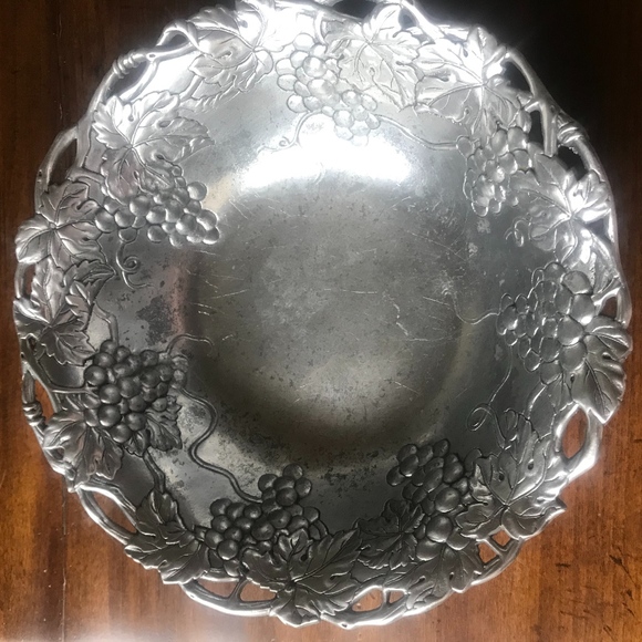 Arthur Court Designs Aluminum Tableware Large Bowl - Picture 1 of 3